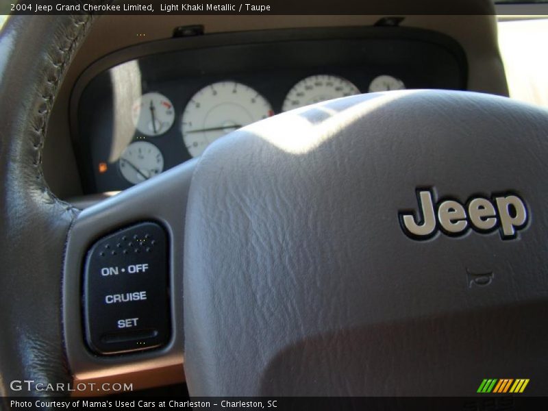 Light Khaki Metallic / Taupe 2004 Jeep Grand Cherokee Limited