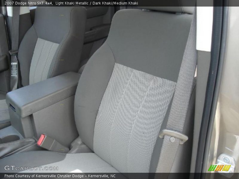 Light Khaki Metallic / Dark Khaki/Medium Khaki 2007 Dodge Nitro SXT 4x4