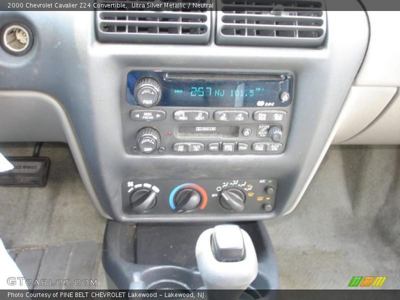 Ultra Silver Metallic / Neutral 2000 Chevrolet Cavalier Z24 Convertible