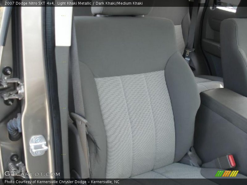 Light Khaki Metallic / Dark Khaki/Medium Khaki 2007 Dodge Nitro SXT 4x4