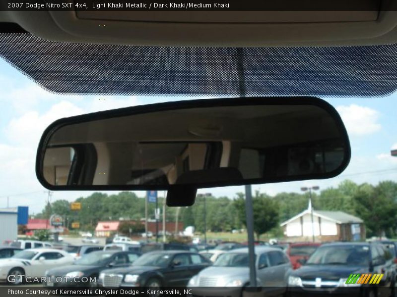 Light Khaki Metallic / Dark Khaki/Medium Khaki 2007 Dodge Nitro SXT 4x4