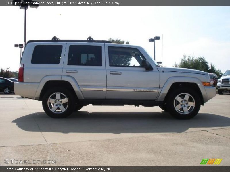 Bright Silver Metallic / Dark Slate Gray 2010 Jeep Commander Sport