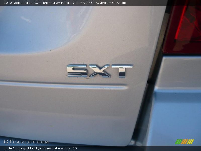 Bright Silver Metallic / Dark Slate Gray/Medium Graystone 2010 Dodge Caliber SXT