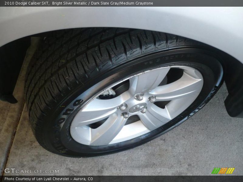 Bright Silver Metallic / Dark Slate Gray/Medium Graystone 2010 Dodge Caliber SXT