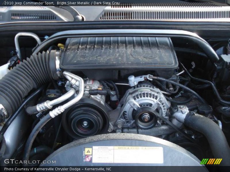 Bright Silver Metallic / Dark Slate Gray 2010 Jeep Commander Sport