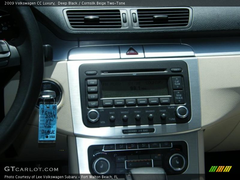 Deep Black / Cornsilk Beige Two-Tone 2009 Volkswagen CC Luxury