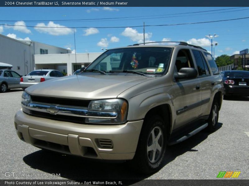 Silverstone Metallic / Medium Pewter 2004 Chevrolet TrailBlazer LS