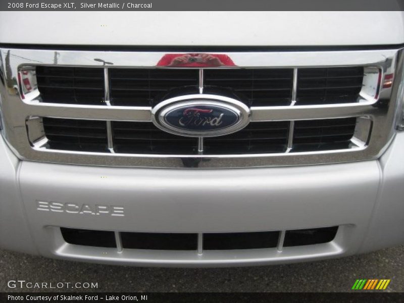 Silver Metallic / Charcoal 2008 Ford Escape XLT