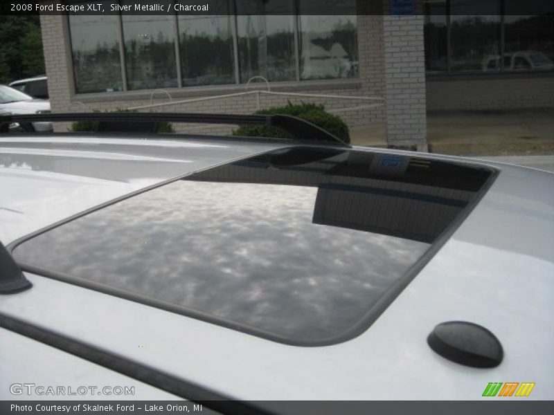 Silver Metallic / Charcoal 2008 Ford Escape XLT