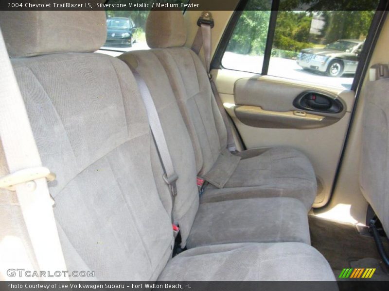 Silverstone Metallic / Medium Pewter 2004 Chevrolet TrailBlazer LS