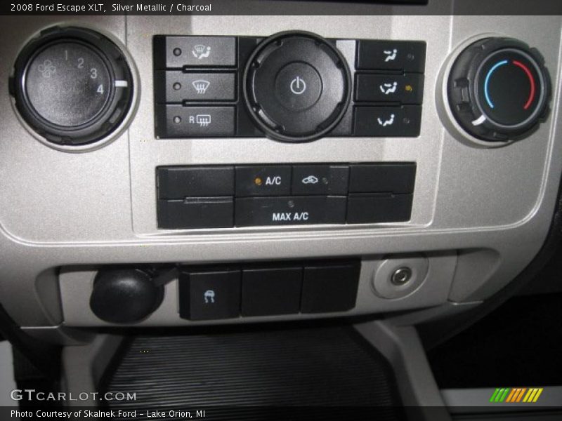 Silver Metallic / Charcoal 2008 Ford Escape XLT