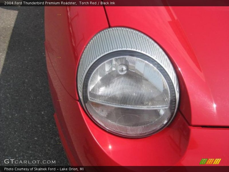 Torch Red / Black Ink 2004 Ford Thunderbird Premium Roadster