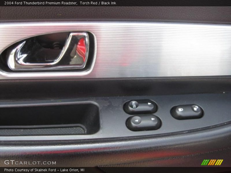 Torch Red / Black Ink 2004 Ford Thunderbird Premium Roadster