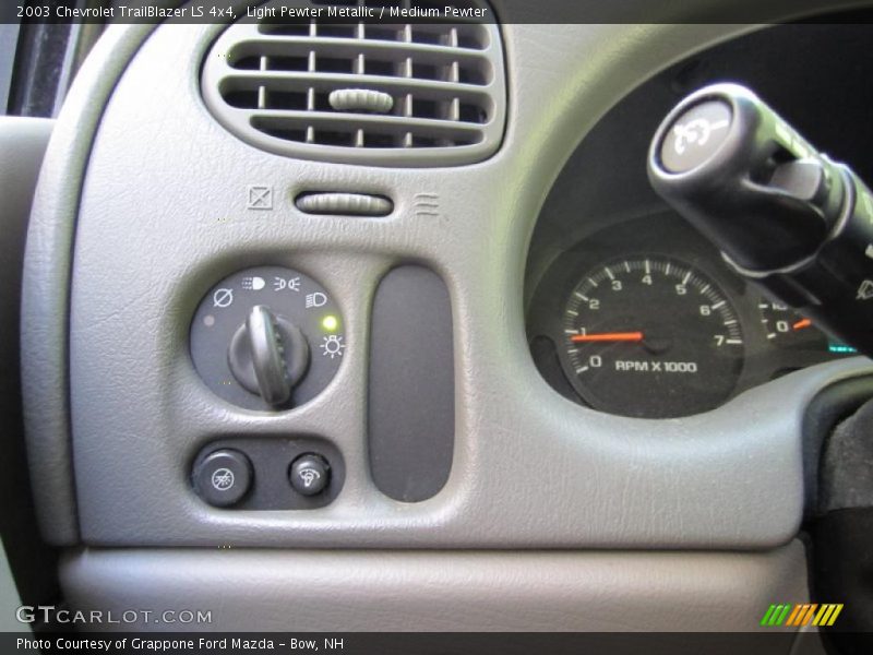 Light Pewter Metallic / Medium Pewter 2003 Chevrolet TrailBlazer LS 4x4