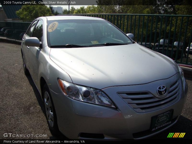 Classic Silver Metallic / Ash 2009 Toyota Camry LE