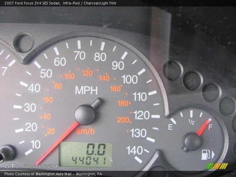 Infra-Red / Charcoal/Light Flint 2007 Ford Focus ZX4 SES Sedan