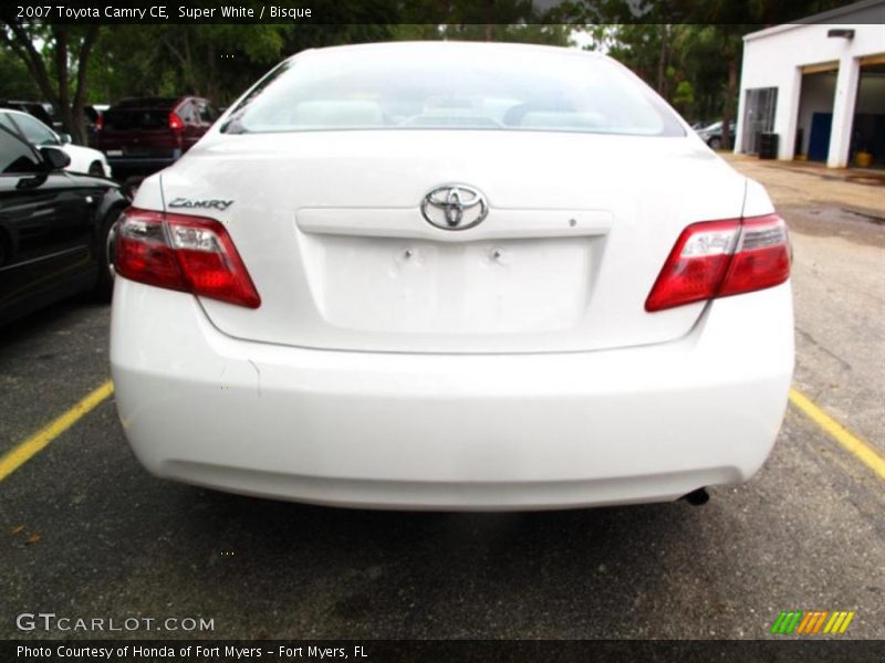 Super White / Bisque 2007 Toyota Camry CE