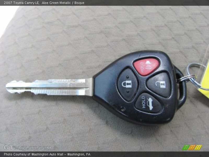 Aloe Green Metallic / Bisque 2007 Toyota Camry LE