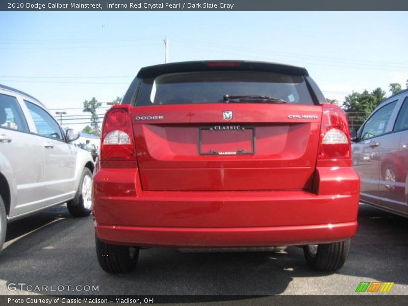 Inferno Red Crystal Pearl / Dark Slate Gray 2010 Dodge Caliber Mainstreet