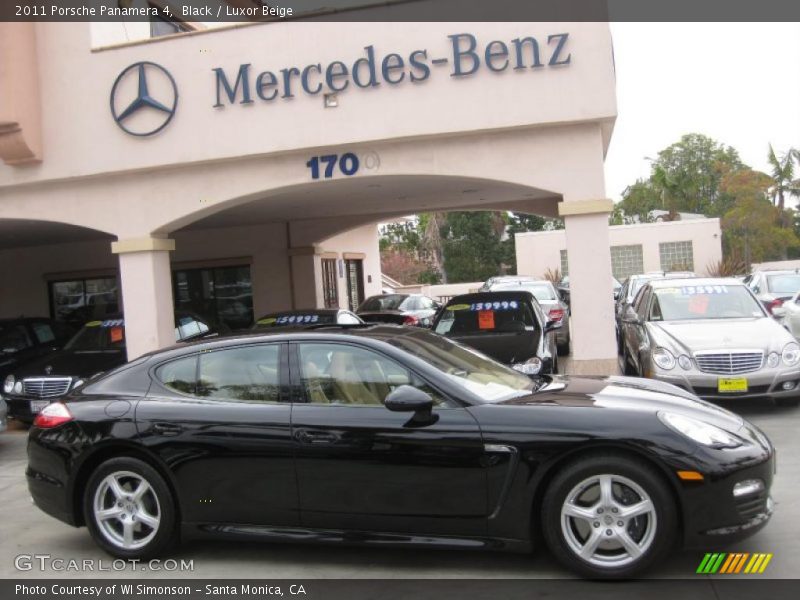 Black / Luxor Beige 2011 Porsche Panamera 4