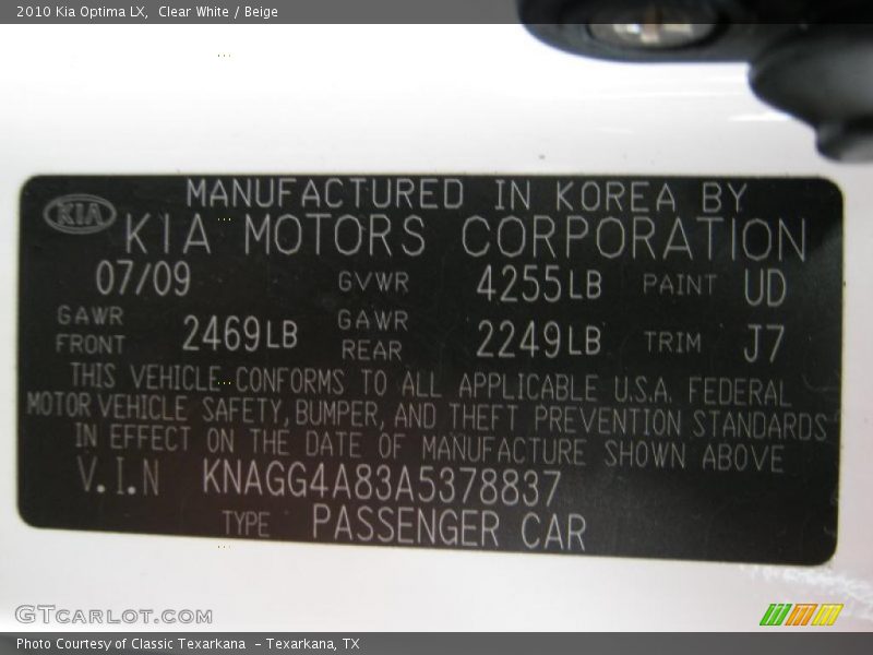 Clear White / Beige 2010 Kia Optima LX