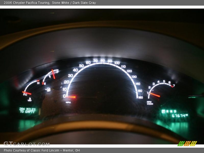Stone White / Dark Slate Gray 2006 Chrysler Pacifica Touring