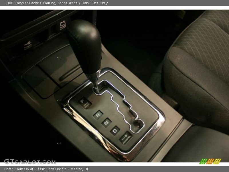 Stone White / Dark Slate Gray 2006 Chrysler Pacifica Touring