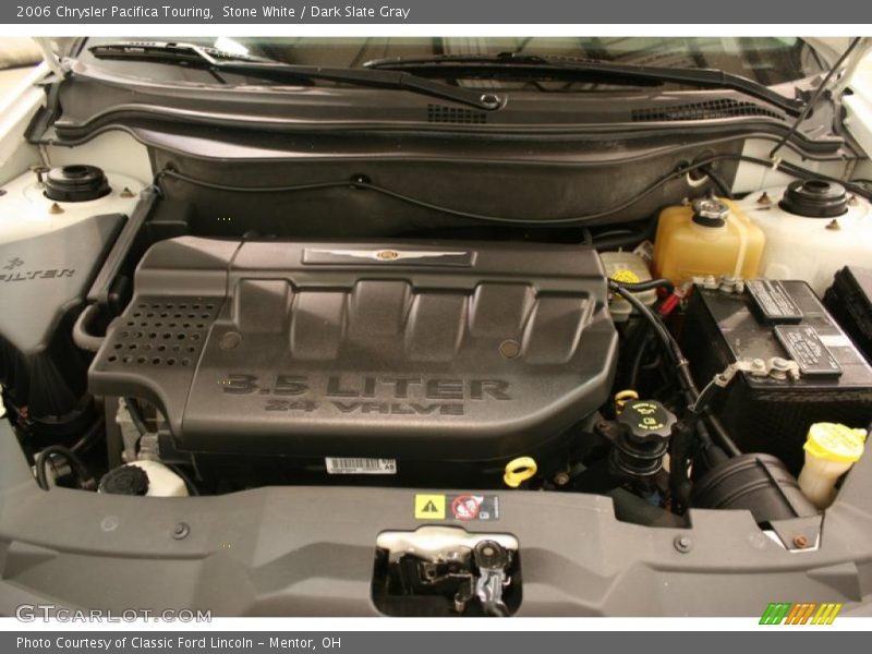 Stone White / Dark Slate Gray 2006 Chrysler Pacifica Touring