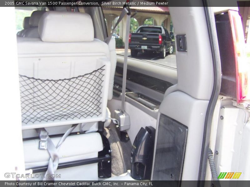 Silver Birch Metallic / Medium Pewter 2005 GMC Savana Van 1500 Passenger Conversion