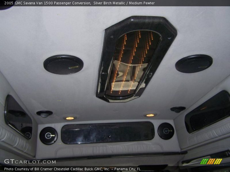 Silver Birch Metallic / Medium Pewter 2005 GMC Savana Van 1500 Passenger Conversion