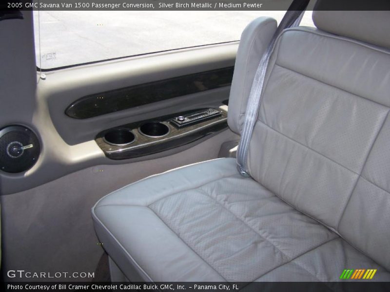 Silver Birch Metallic / Medium Pewter 2005 GMC Savana Van 1500 Passenger Conversion