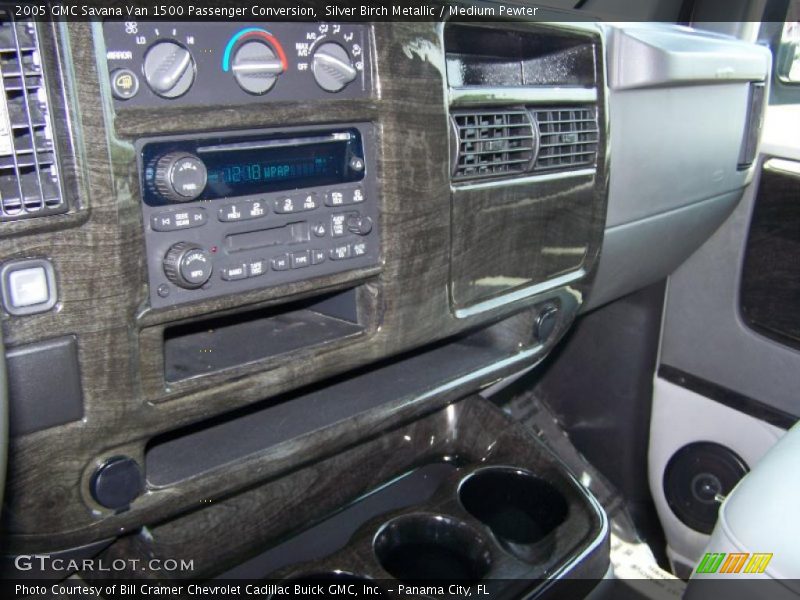 Silver Birch Metallic / Medium Pewter 2005 GMC Savana Van 1500 Passenger Conversion