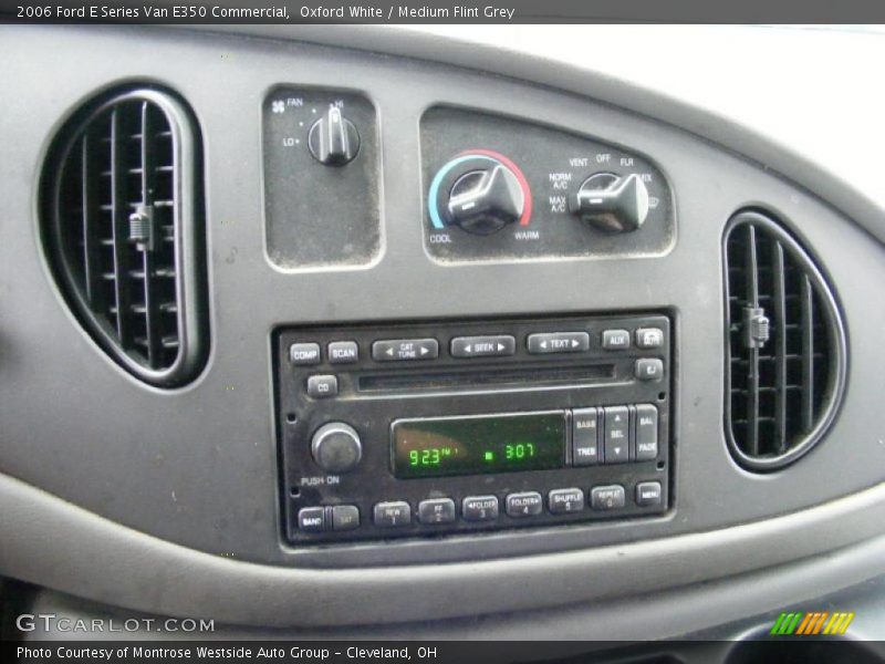 Oxford White / Medium Flint Grey 2006 Ford E Series Van E350 Commercial