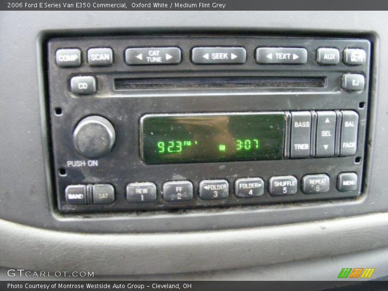 Oxford White / Medium Flint Grey 2006 Ford E Series Van E350 Commercial