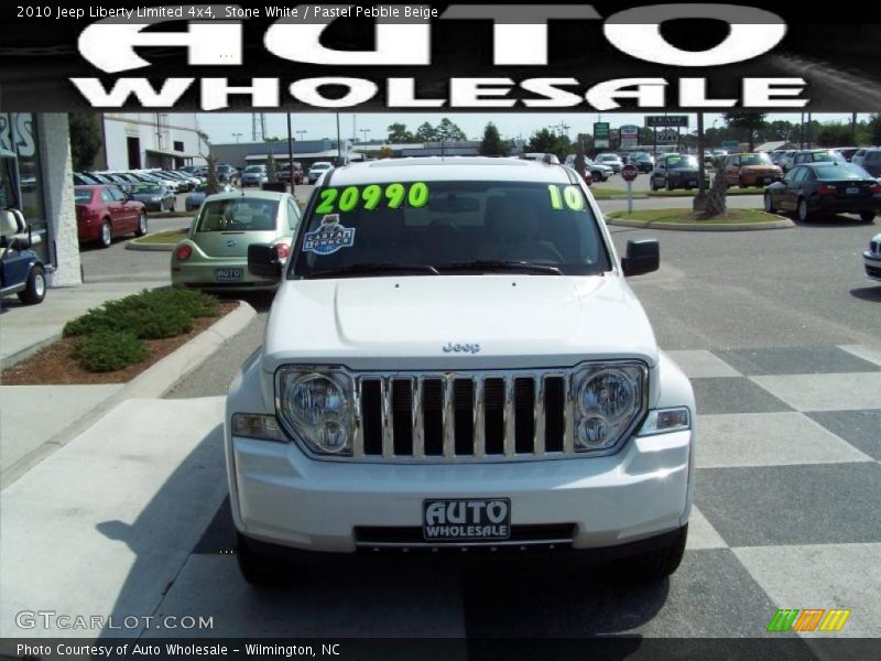 Stone White / Pastel Pebble Beige 2010 Jeep Liberty Limited 4x4