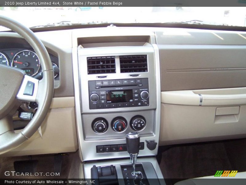 Stone White / Pastel Pebble Beige 2010 Jeep Liberty Limited 4x4