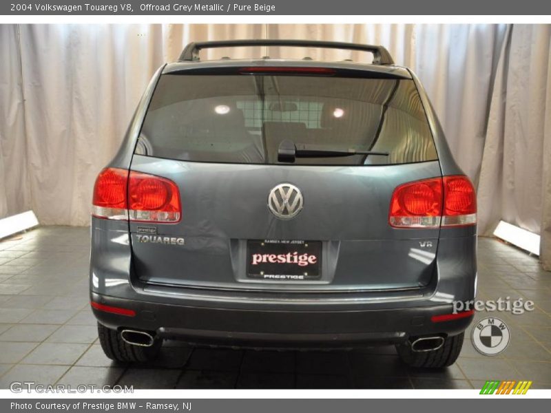 Offroad Grey Metallic / Pure Beige 2004 Volkswagen Touareg V8