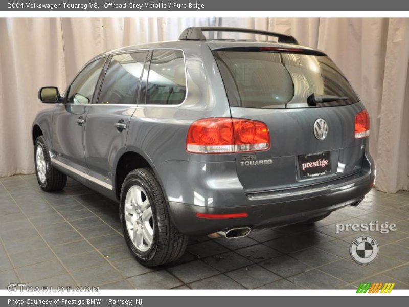 Offroad Grey Metallic / Pure Beige 2004 Volkswagen Touareg V8