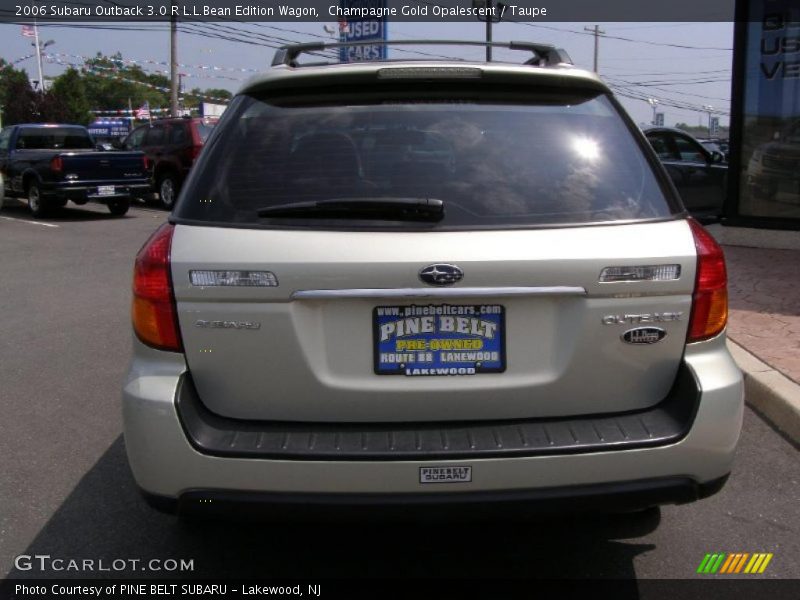 Champagne Gold Opalescent / Taupe 2006 Subaru Outback 3.0 R L.L.Bean Edition Wagon