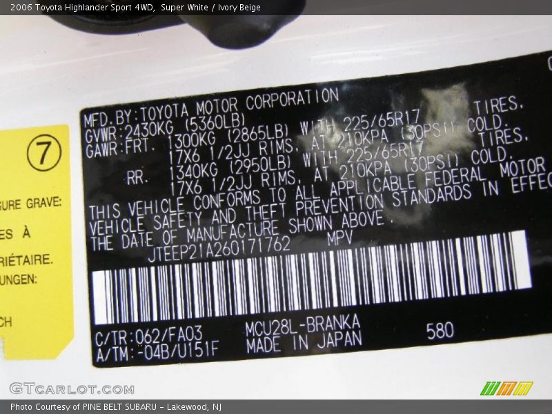 Super White / Ivory Beige 2006 Toyota Highlander Sport 4WD