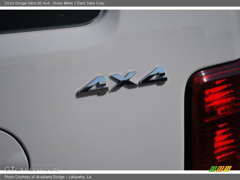 Stone White / Dark Slate Gray 2010 Dodge Nitro SE 4x4