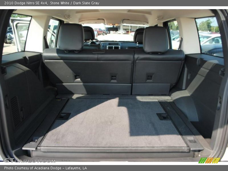 Stone White / Dark Slate Gray 2010 Dodge Nitro SE 4x4
