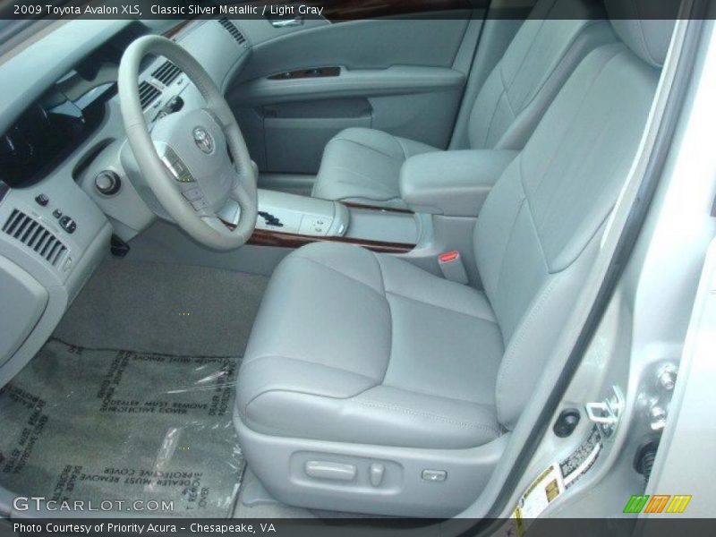 Classic Silver Metallic / Light Gray 2009 Toyota Avalon XLS