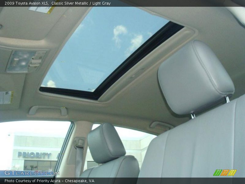 Classic Silver Metallic / Light Gray 2009 Toyota Avalon XLS