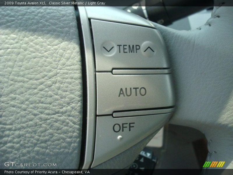 Classic Silver Metallic / Light Gray 2009 Toyota Avalon XLS