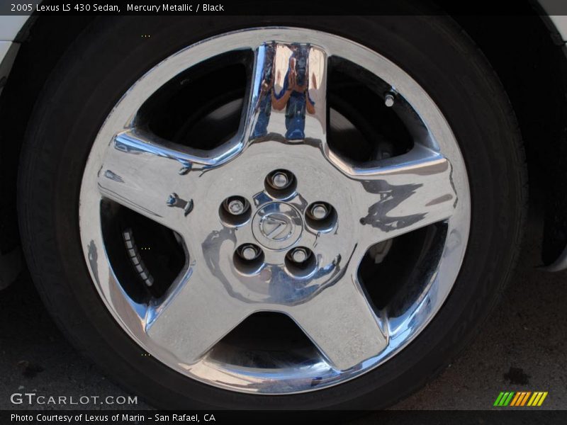 Mercury Metallic / Black 2005 Lexus LS 430 Sedan