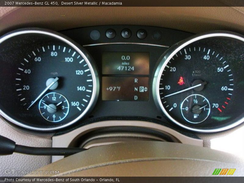Desert Silver Metallic / Macadamia 2007 Mercedes-Benz GL 450