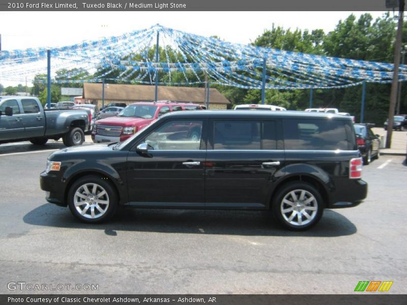 Tuxedo Black / Medium Light Stone 2010 Ford Flex Limited