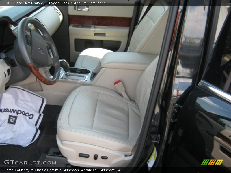 Tuxedo Black / Medium Light Stone 2010 Ford Flex Limited