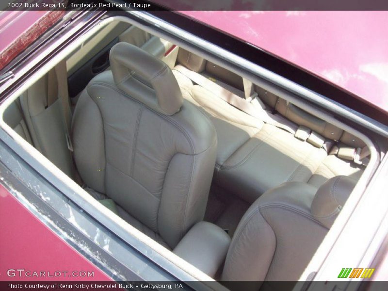 Bordeaux Red Pearl / Taupe 2002 Buick Regal LS